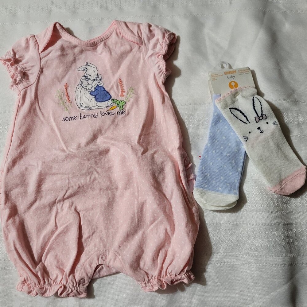 Gymboree Peter Rabbit NWT 12-18 month Romper 12-24 month socks set. Mixed Z 31